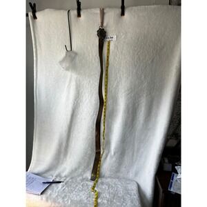 Womens MetallicBronze Stamped Leather Western Belt Floral MedallionBuckle 41.5in